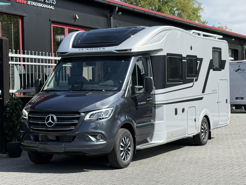 Adria Coral Supreme MB 670 SL Mercedes-Benz  foto: 9
