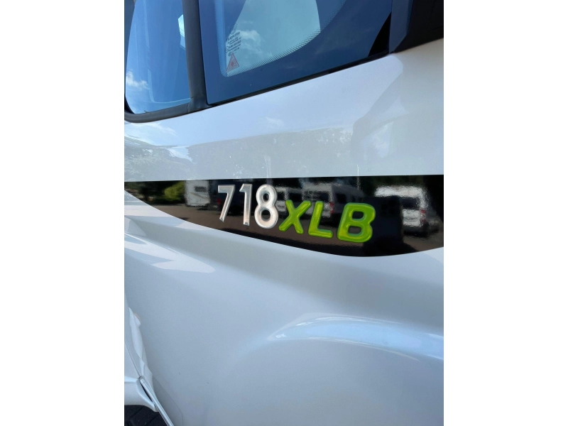 Chausson Special Edition 718 XLB Automaat Queensbed Airco  foto: 8