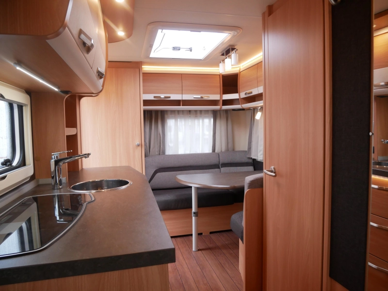 Knaus Sudwind Silver Selection 420 QD Incl. mover en fietsenrek  foto: 13