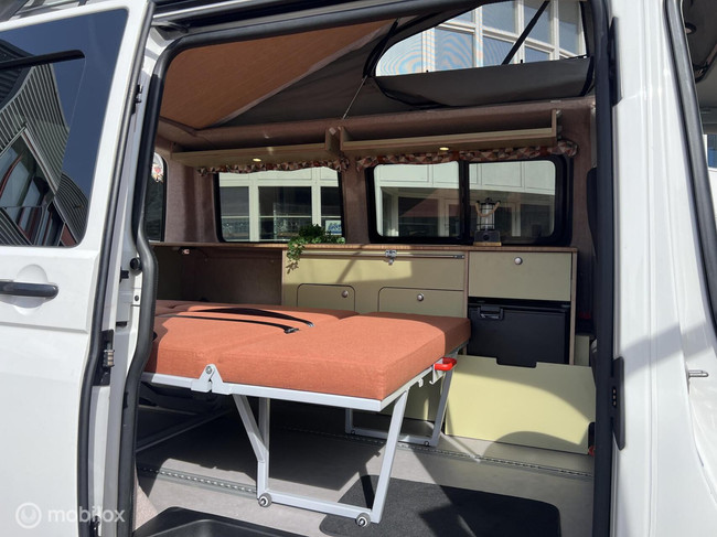 Volkswagen T6 2017 L1H1 Florida 4p Foto: 6