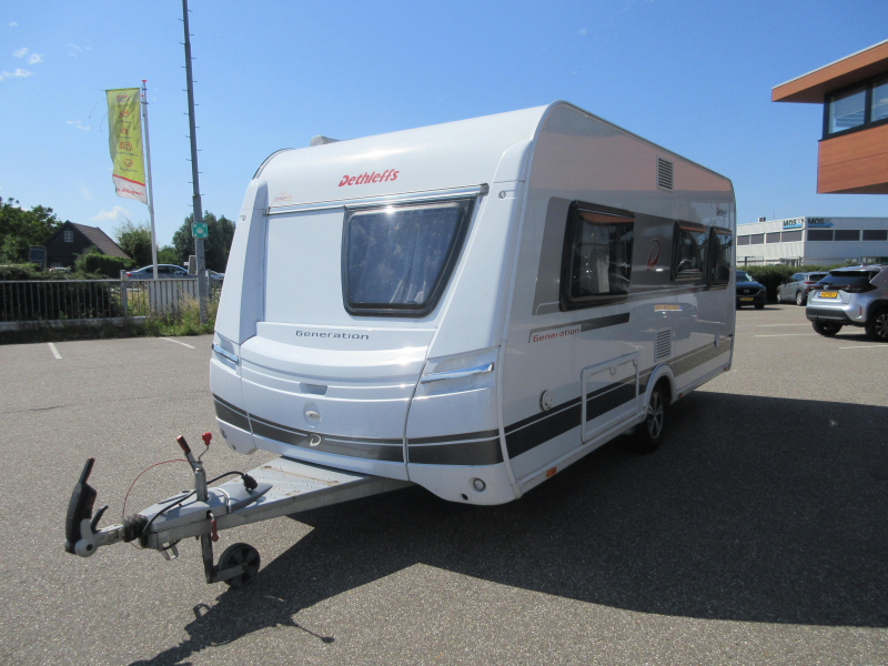 Dethleffs Generation 465 FR EINZIGARTIGES MODELL, FESTES VORZELT Foto: 21