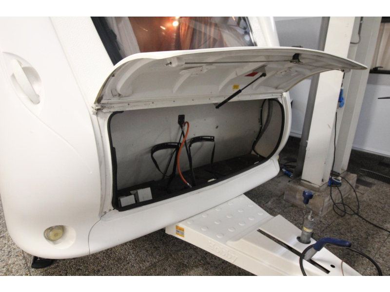 Hobby La Vita Bionda 455 UF Avance + toldo VT. foto: 18