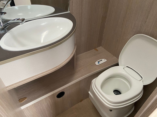 Bürstner Premio Life 480 TL foto: 15