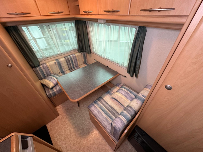 Adria Unica 390 PS photo: 5