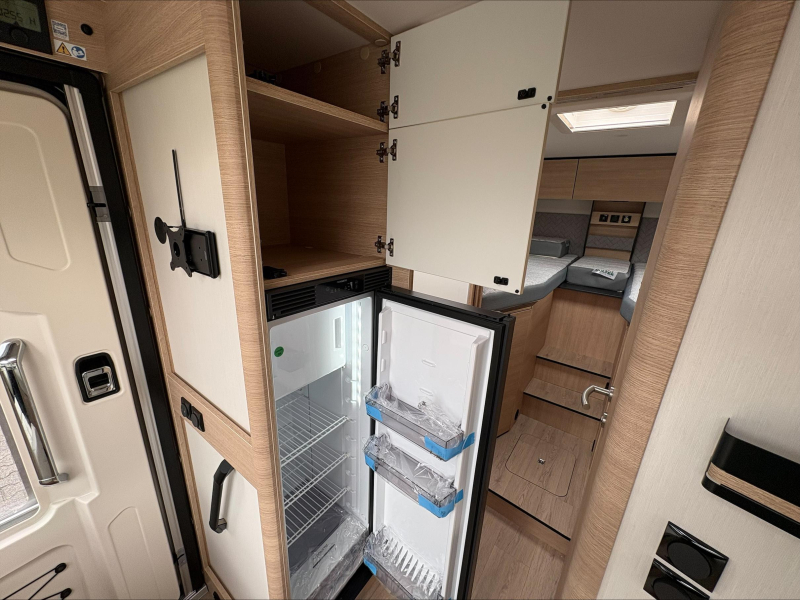 Rapido C 66 Optimum Line Primeur Face to Face  foto: 9