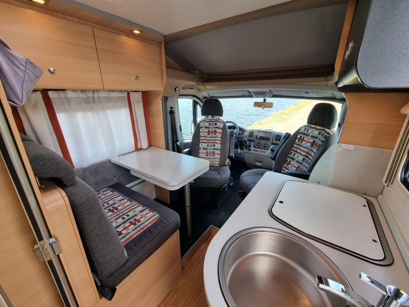 Weinsberg Imperiale 601 ME Foto: 7