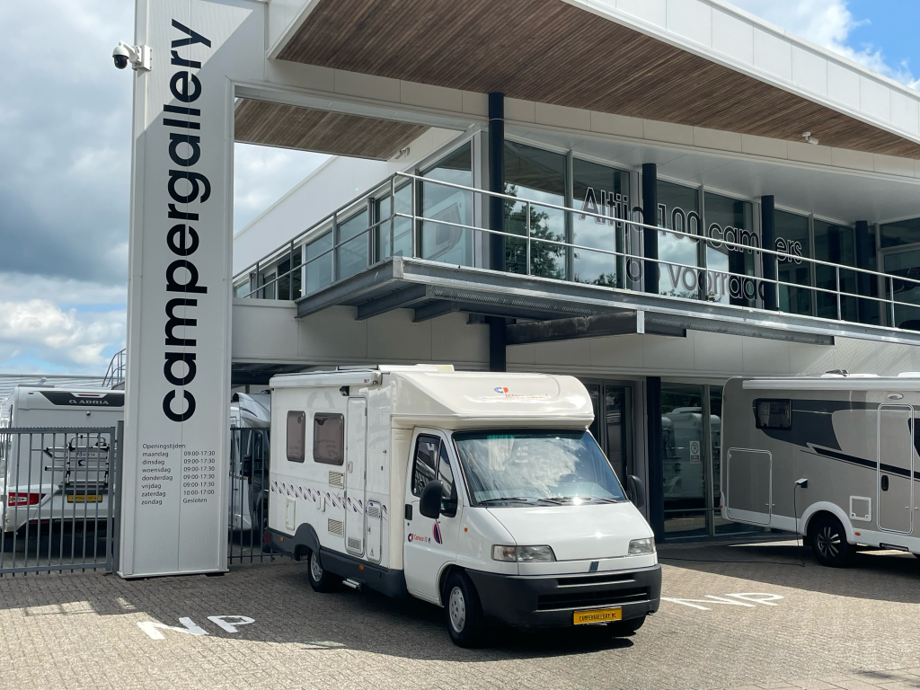 Ci CARIOCA 15P FRANZ&Ouml;SISCHES BETT GER&Auml;UMIG 6.60 M SOLARPANEL