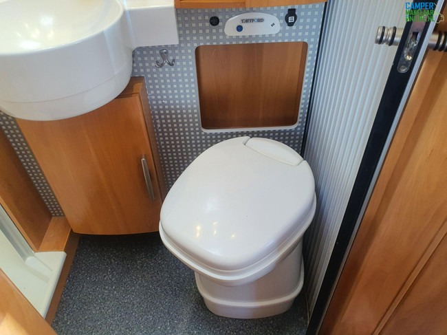Hymer B 654 foto: 16