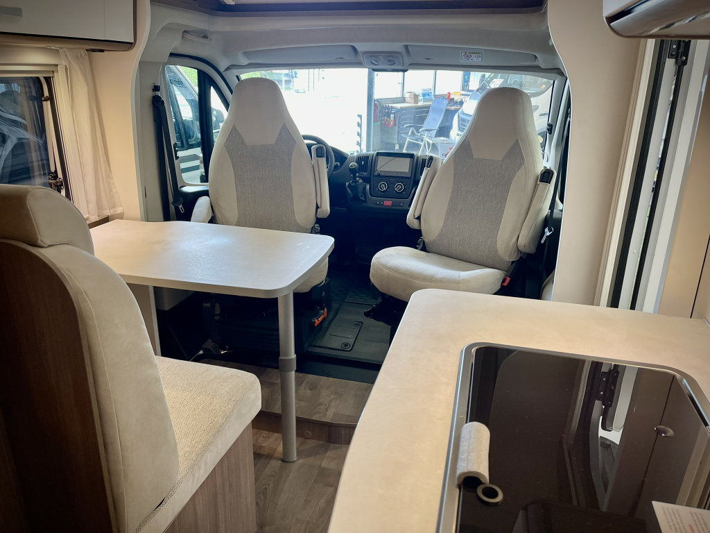 Carado V337 Carado V337 foto: 4