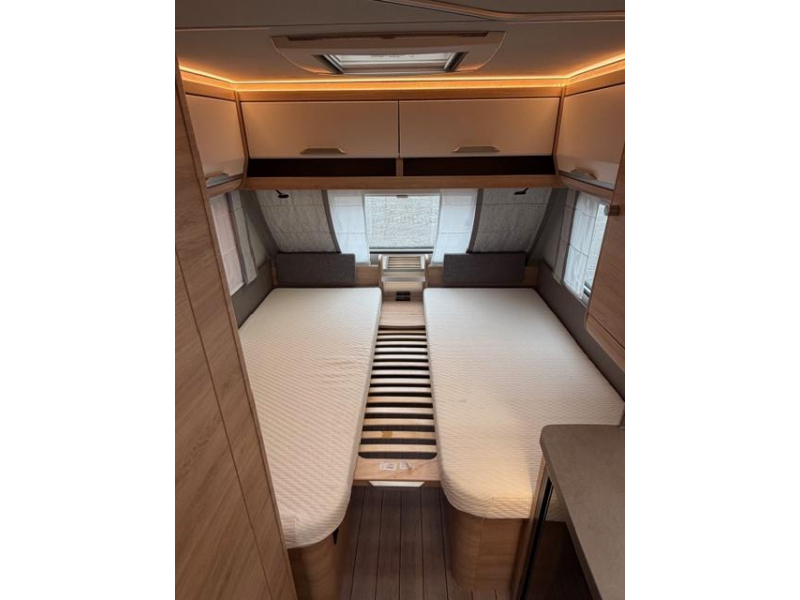Knaus Sudwind 60 Years 460 EU Incl. Mover y Toldo foto: 16