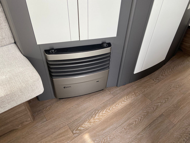 Hobby Excellent Edition 495 UL foto: 16