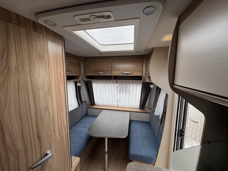 Eriba Nova Light 442 