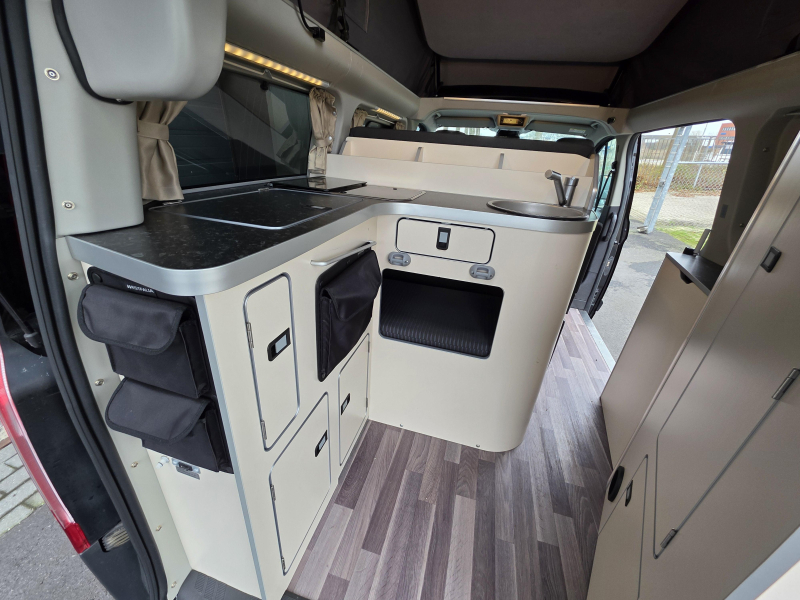 Westfalia Nugget 30 Jahren Edition Automaat - 170 PK  foto: 16