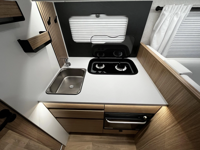 Pilote G 740 GJ Camper, 5-Personen 2027 Foto: 9