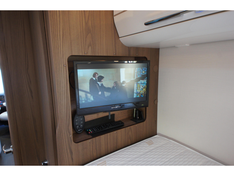 Hymer B 704 SL /Calefacci&oacute;n Alde/Autom&aacute;tico foto: 13