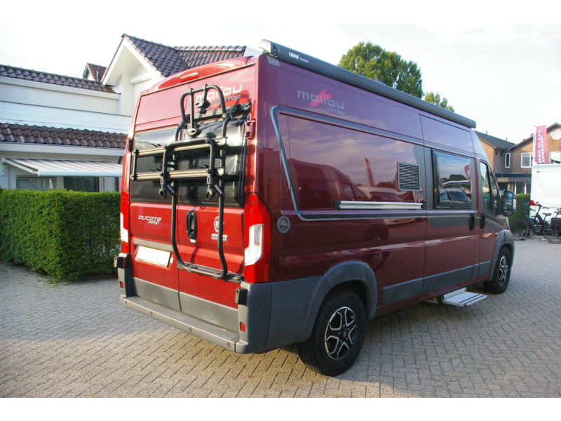 Carthago Malibu 600 DB Automaat, Dwarsbed.  foto: 1