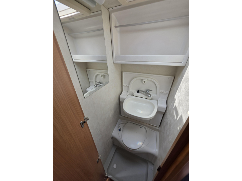 Adria Altea 390 PS 4 personas AVANCE 2010 foto: 11