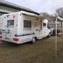 Bürstner Lyseo Time T Skyline 690 G - APARTE BEDDEN 