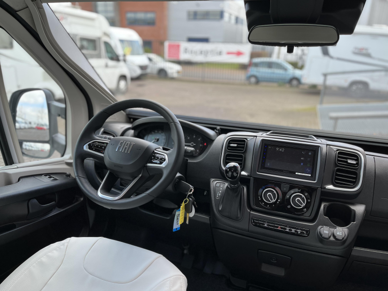 Pilote P690GJ Lengtebedden, 2026!  foto: 15