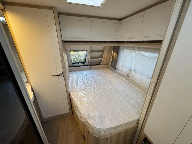 Hobby De Luxe 460 UFE 