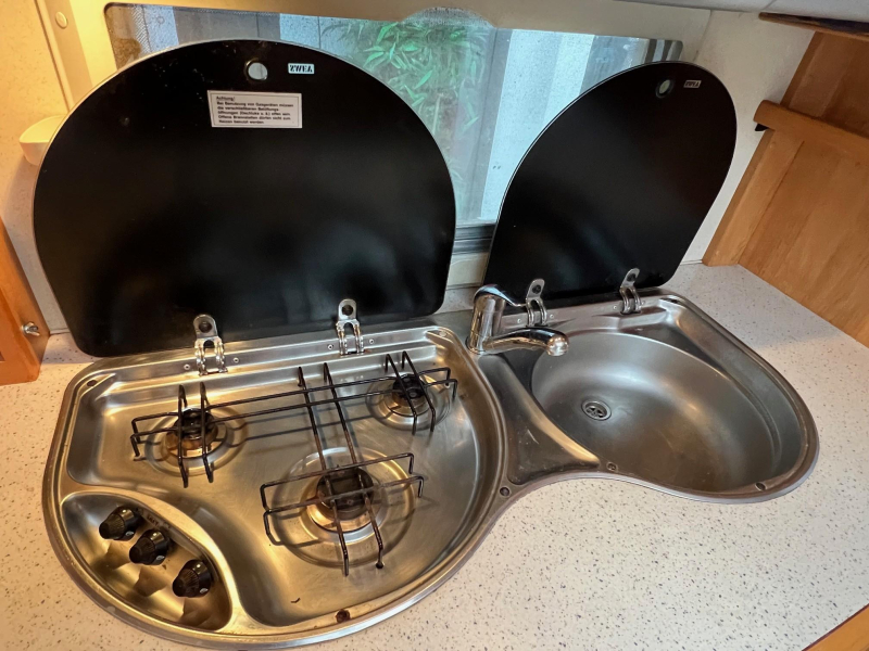 Hobby Excellent 495 UFE mover, tent, luifel  foto: 12