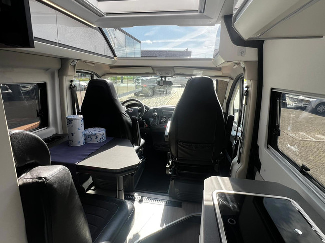Adria TWIN 640 SLB SUPREME /Automatik/L&auml;ngsbetten Foto: 13