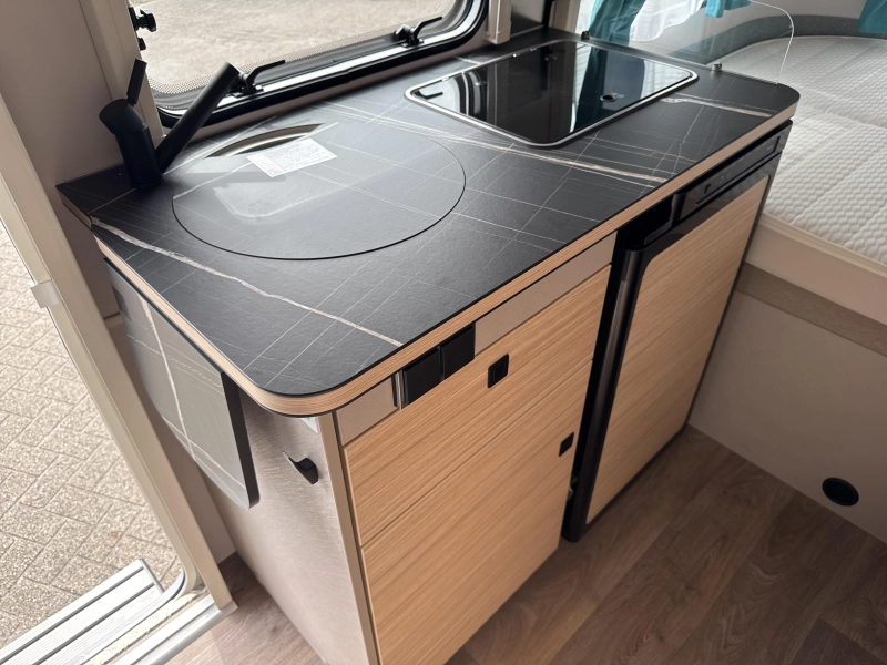 Eriba Touring 430 URBAN Orlando AANBIEDING  foto: 7