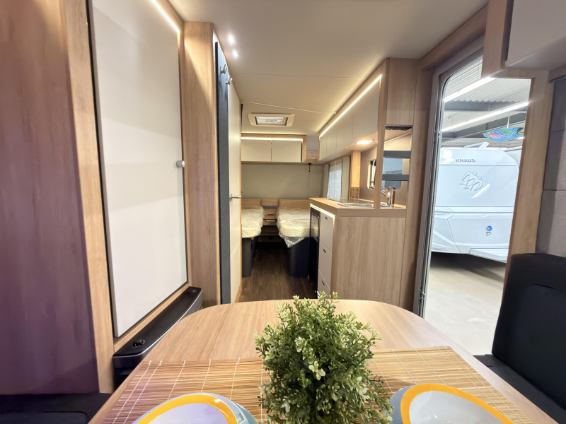 Knaus Sport 500 EU 1800 + Enkele Bedden  foto: 5