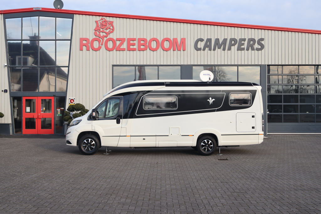 Niesmann + Bischoff Smove 7.4 E