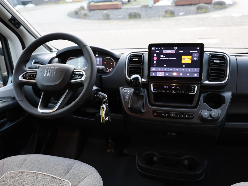 Malibu Van Charming Coupe 640 LE SUPERSALE BIJ WITOMA !!  foto: 18