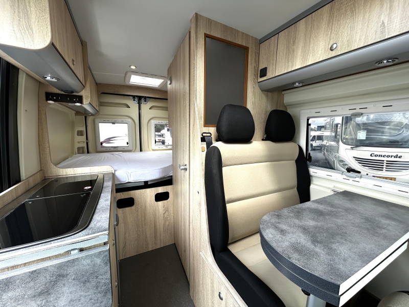 Clever Tour 540 2016/Euro-5/Cama transversal/5.4M foto: 7