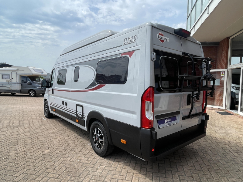 B&uuml;rstner Eliseo 642 C 4 pers. techo elevable cama longitudinal foto: 5