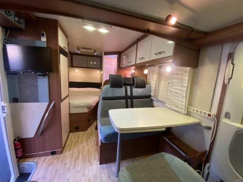 LMC Explorer SportLine 595 Very nice! photo: 5