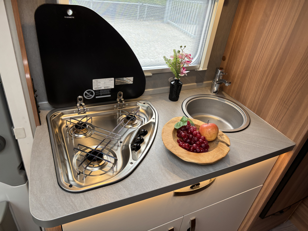 WE CaraLoft 600 MG ENKELE BEDDEN + AUTOMAAT EURO 6 foto: 6