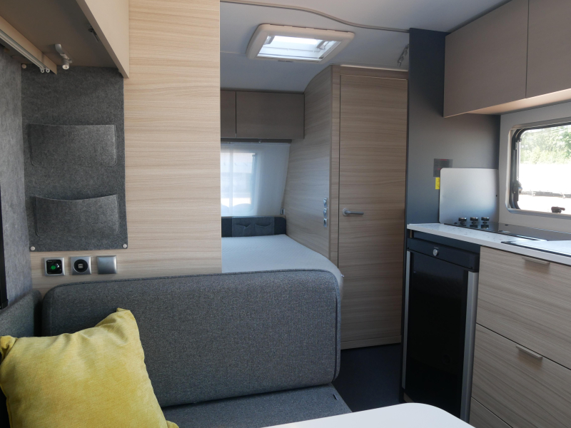 Adria Altea 432 PX Incl. mover en voortent  foto: 8