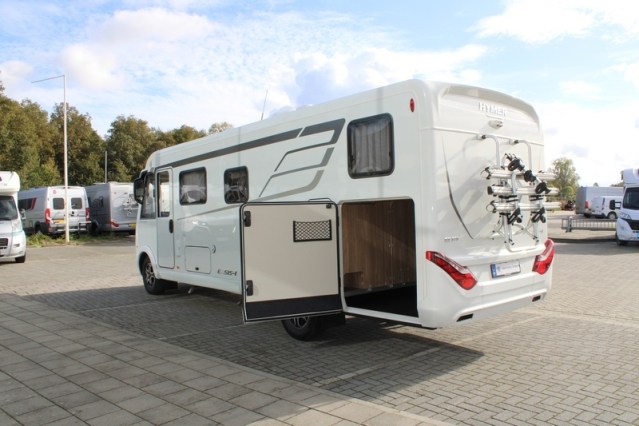 Hymer Exsis I 678 Fiat AUTOMAAT 160 pk enkele bedden Smal en lichtgewicht (54  foto: 7