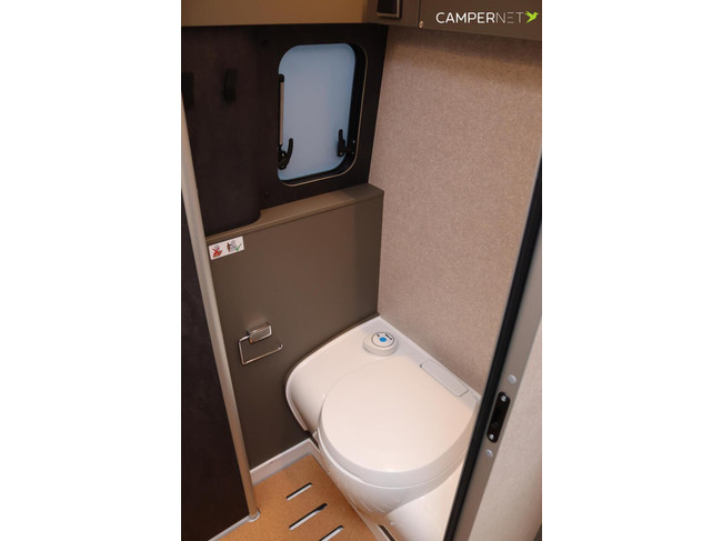 Hymer Grand Canyon S 700 190 PS Automatik 4x4 | Premium-Paket | L&auml;ngsbetten | Lithium | Markise | 6.97m | Dieselheizung | Sitzheizung Foto: 19