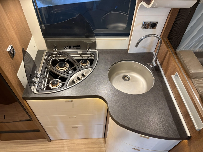 Carthago C-Tourer 148 H LPG - autom - off grid  foto: 9