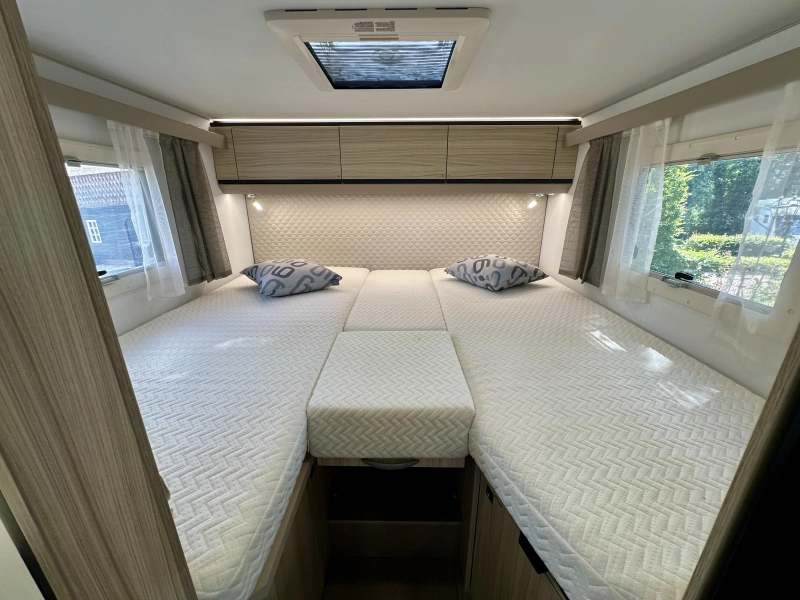 Adria Compact DL 60 Years Selection | zeer compleet!  foto: 14
