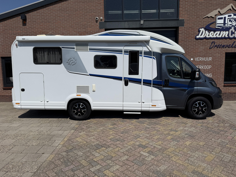 Knaus Sky Wave 650 MEG &iexcl;Amplia autocaravana! foto: 3