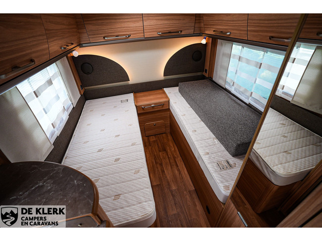 Eriba NOVA GL 495 Christmas Special foto: 11