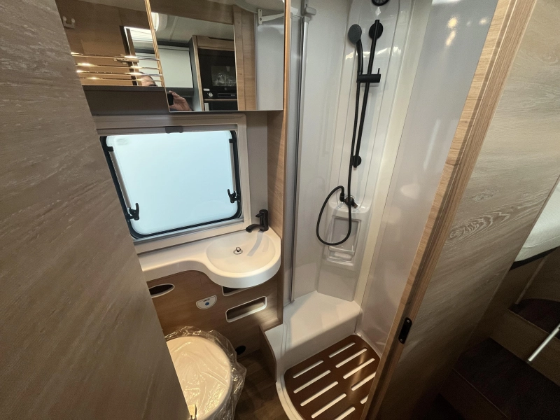 Knaus L!ve I 700 MEG  foto: 11