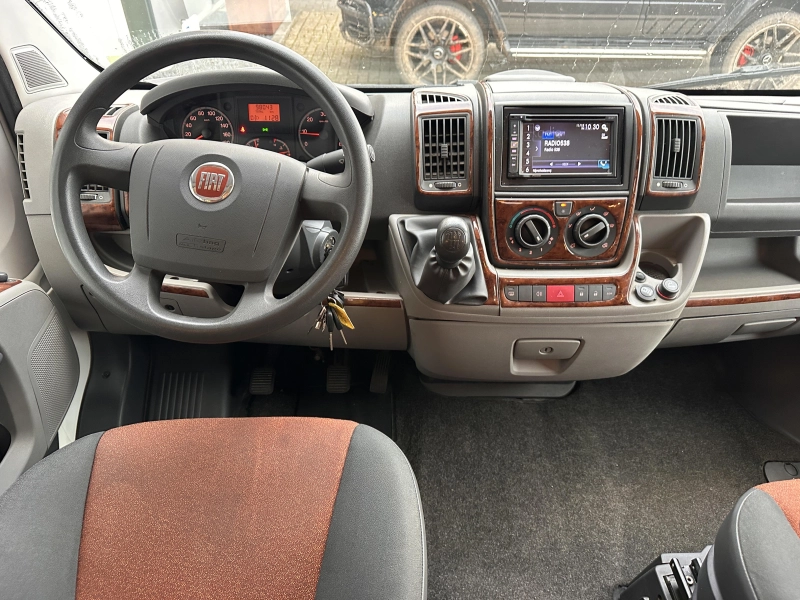 Joint Spaceline Fiat 130PK Dakairco TV  foto: 15