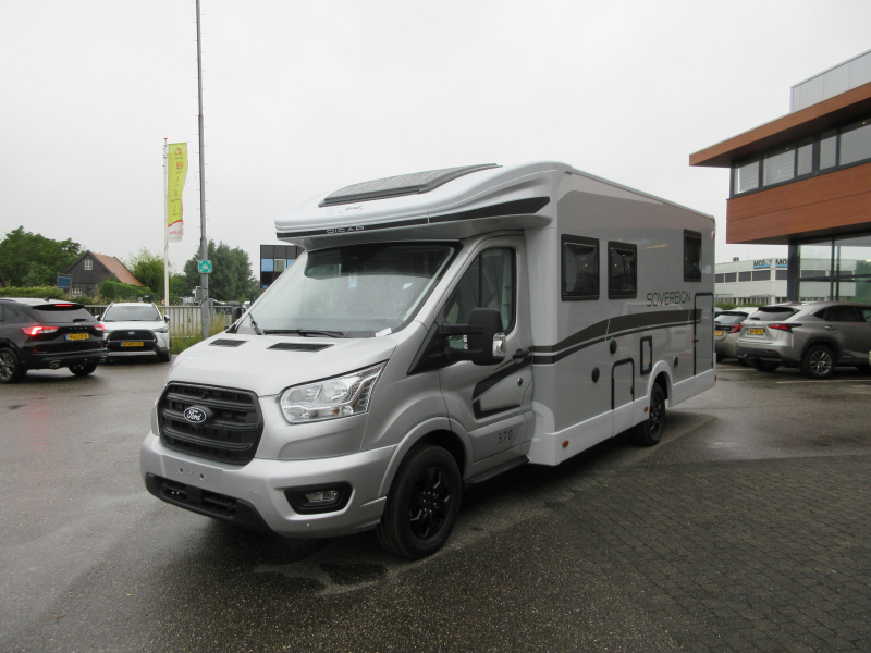 McLouis Sovereign 370 AUTOMAAT NIEUW 2027  foto: 10
