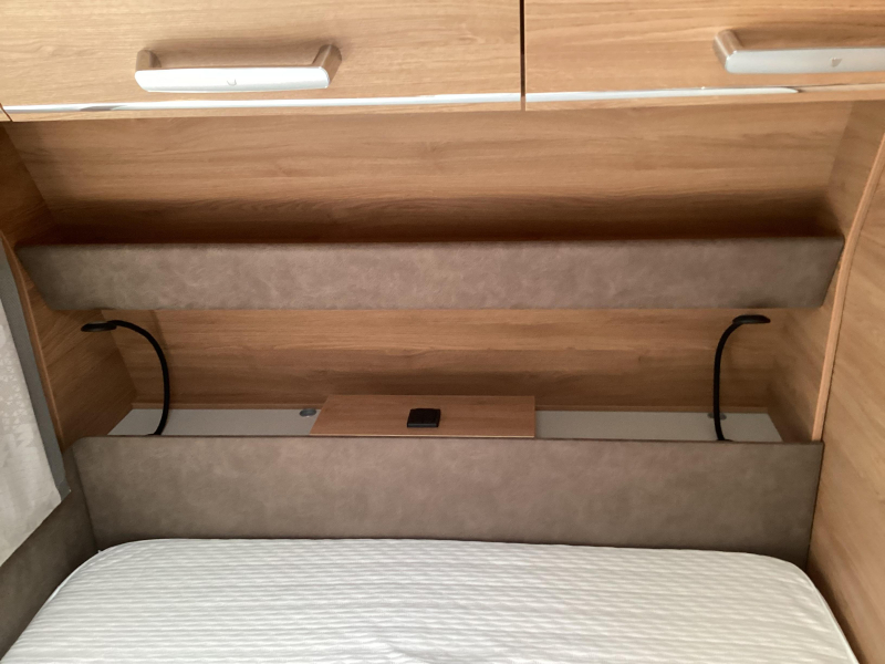 Tabbert Da Vinci 490 TD Mover/underfloor heating photo: 15