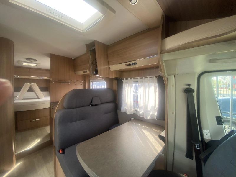 Pilote Aventura P 730 mit Queensize-Bett UND LUXUS Foto: 19
