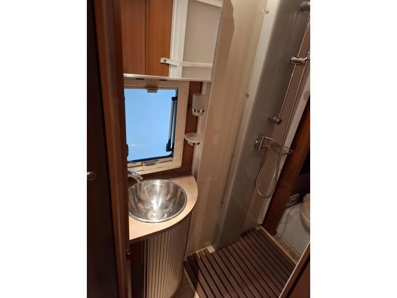 Chausson Sweet MAXI 670 130PK Hefbed Airco  foto: 12