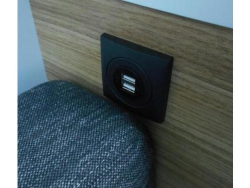 Adria Action 391 LH NU MET € 2700,00 korting  foto: 6