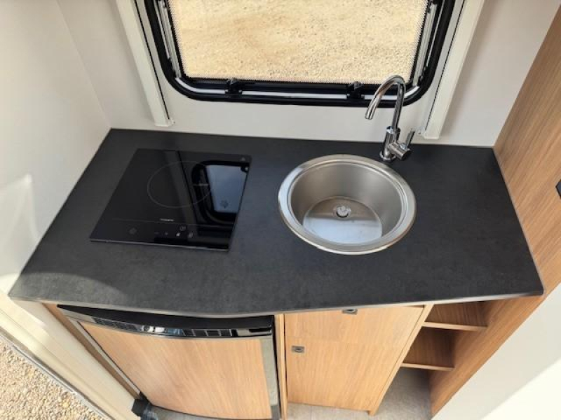 Caravelair Alba 325 Anniversary Line INCL. MOVER GRATIS foto: 15