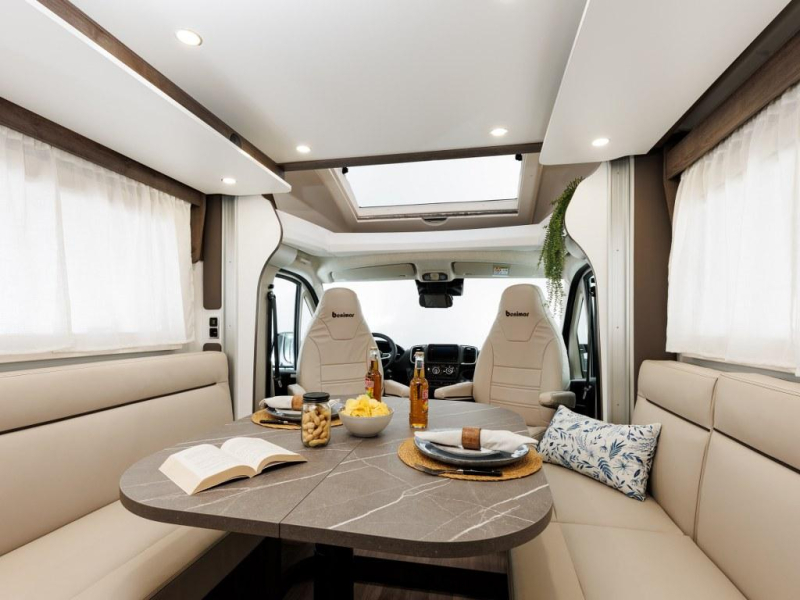 Benimar Tessoro 488 NU MET €14.000 KORTING  foto: 2